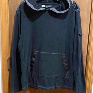 100% Cotton w Leather-like Accents